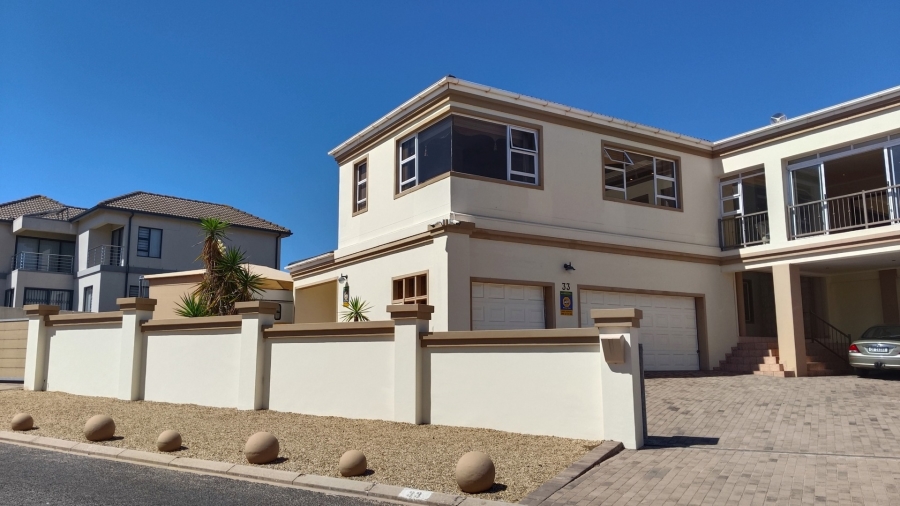 4 Bedroom Property for Sale in Country Club Western Cape